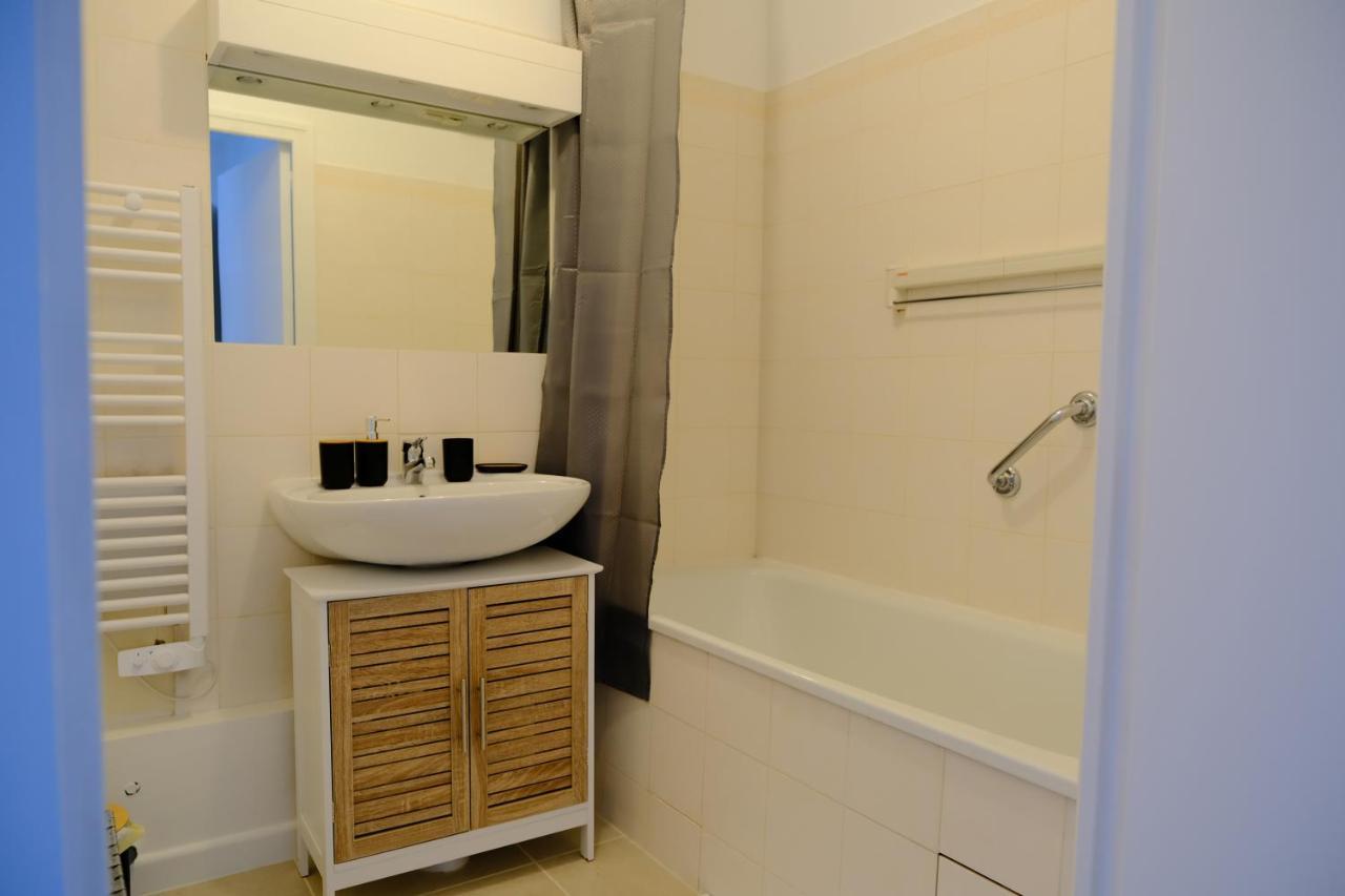 Appartamento Calypso- Grand T3 70 M2 - Arrivee Autonome - Parking Prive Gratuit Melun Esterno foto