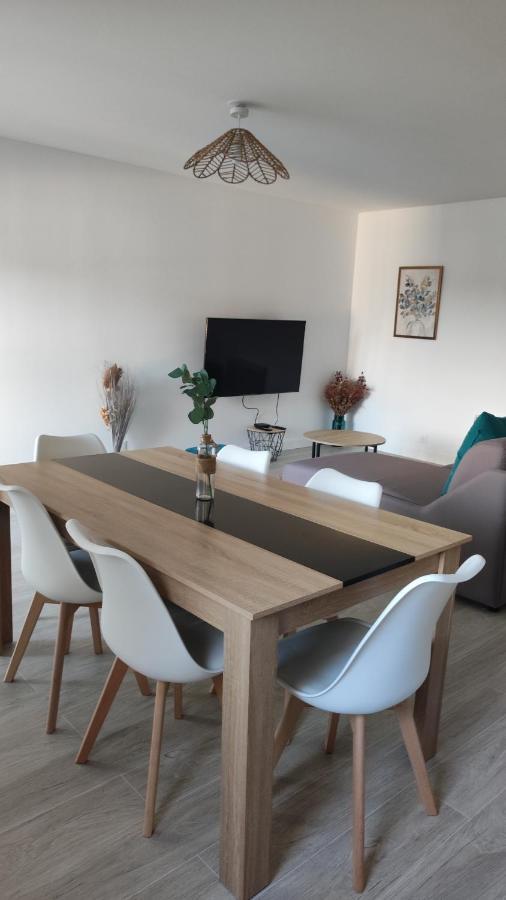 Appartamento Calypso- Grand T3 70 M2 - Arrivee Autonome - Parking Prive Gratuit Melun Esterno foto